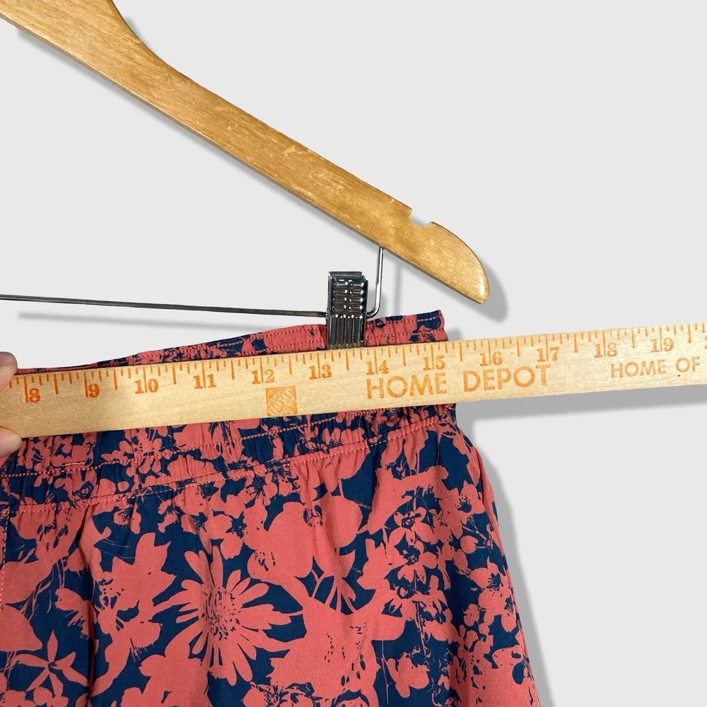Lululemon Choose a Side Short Women 10 Blue Floral Athletic Running Activewear‎